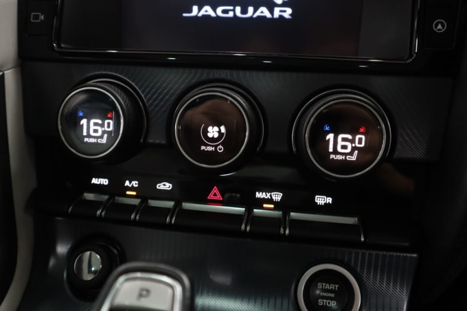 2025 Jaguar F-type