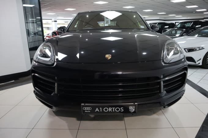 2025 Porsche Cayenne