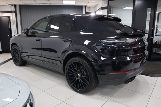 2025 Porsche Cayenne