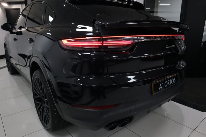 2025 Porsche Cayenne