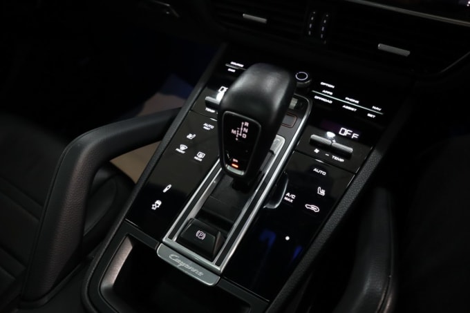 2025 Porsche Cayenne