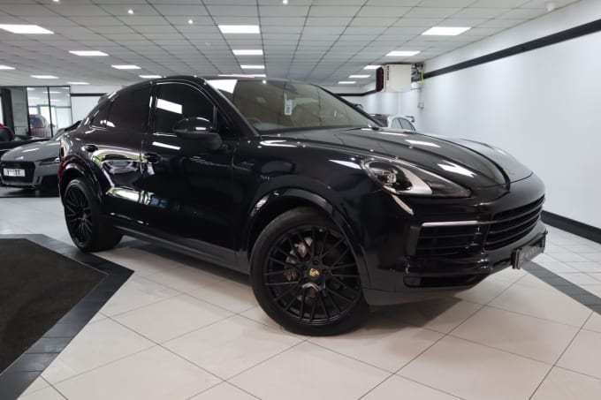 2025 Porsche Cayenne