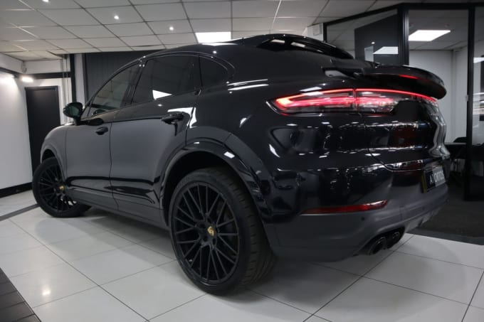 2025 Porsche Cayenne