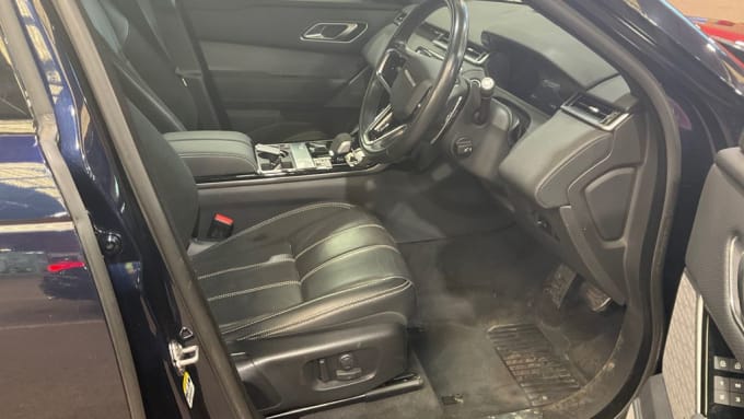 2025 Land Rover Range Rover Velar