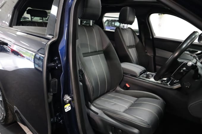 2025 Land Rover Range Rover Velar