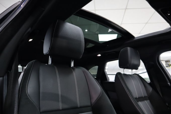 2025 Land Rover Range Rover Velar