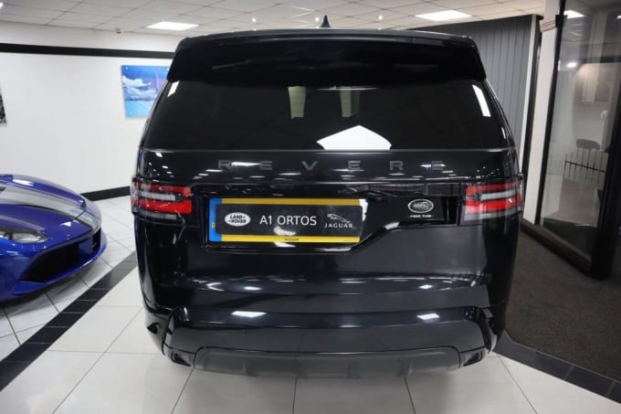 2025 Land Rover Discovery
