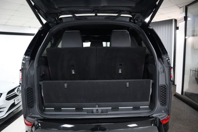 2025 Land Rover Discovery