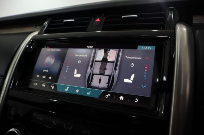 2025 Land Rover Discovery
