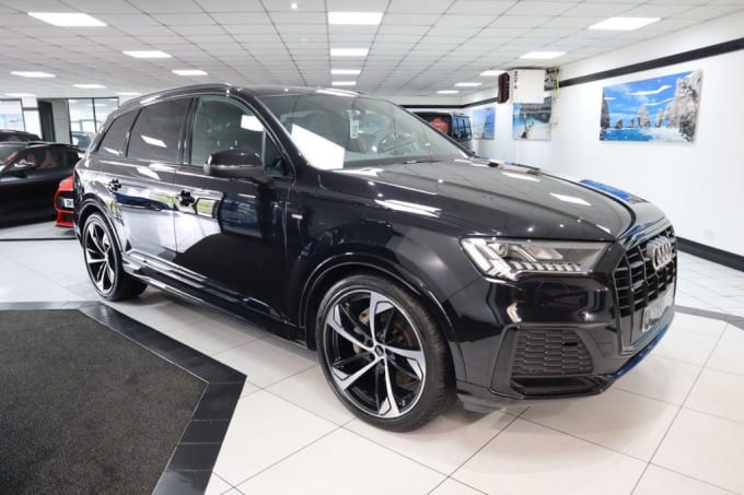 2025 Audi Q7