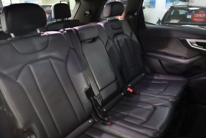 2025 Audi Q7