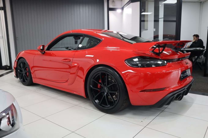 2025 Porsche 718 Cayman