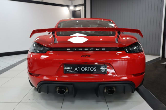 2025 Porsche 718 Cayman