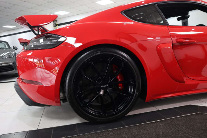2025 Porsche 718 Cayman