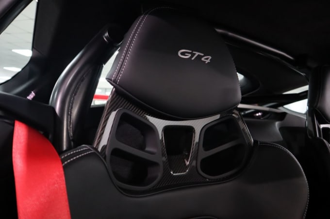 2025 Porsche 718 Cayman