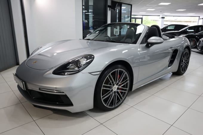 2025 Porsche 718 Boxster