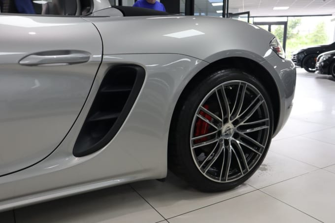 2025 Porsche 718 Boxster