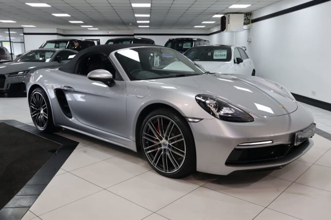 2025 Porsche 718 Boxster