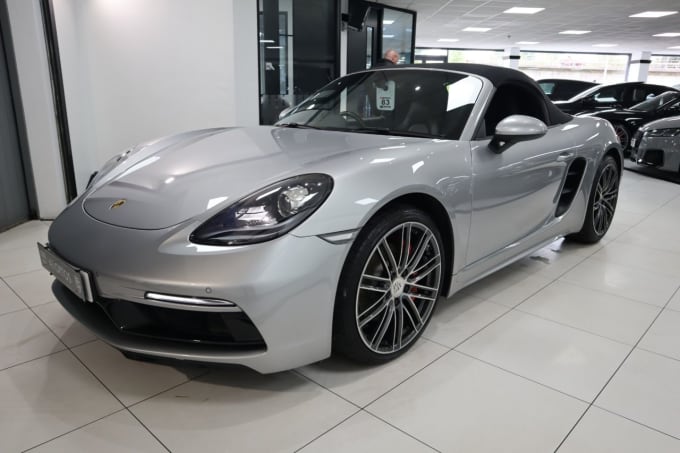 2025 Porsche 718 Boxster