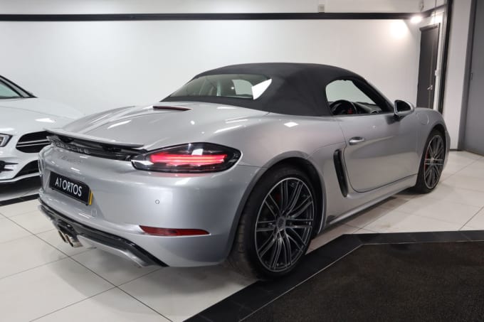 2025 Porsche 718 Boxster