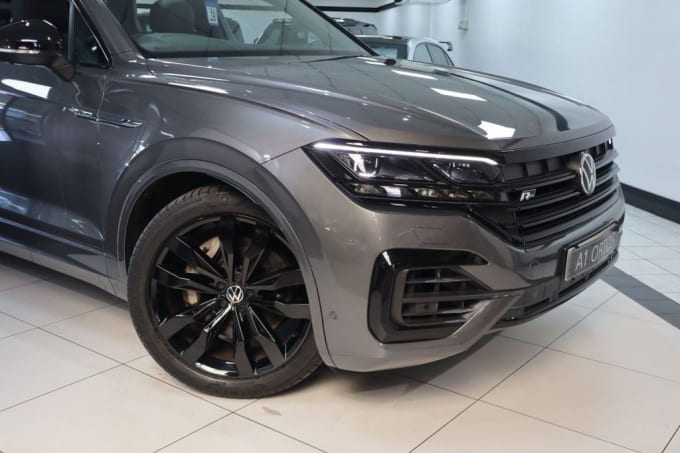 2025 Volkswagen Touareg