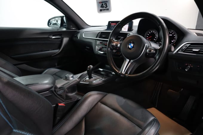 2025 BMW M2