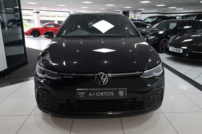 2025 Volkswagen Golf