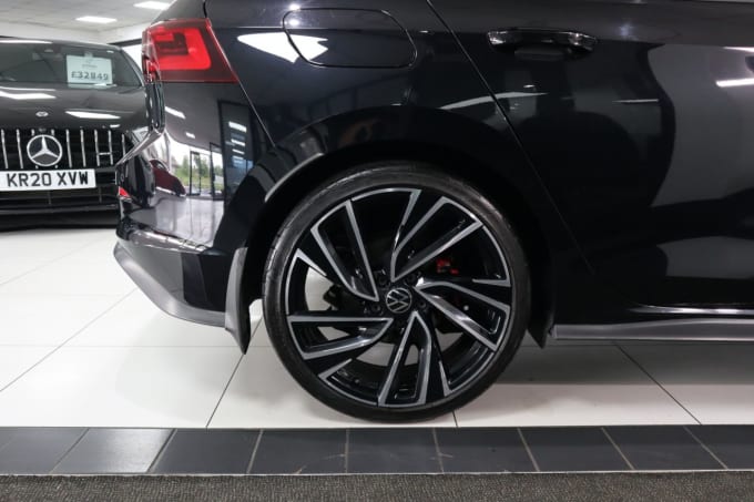 2025 Volkswagen Golf