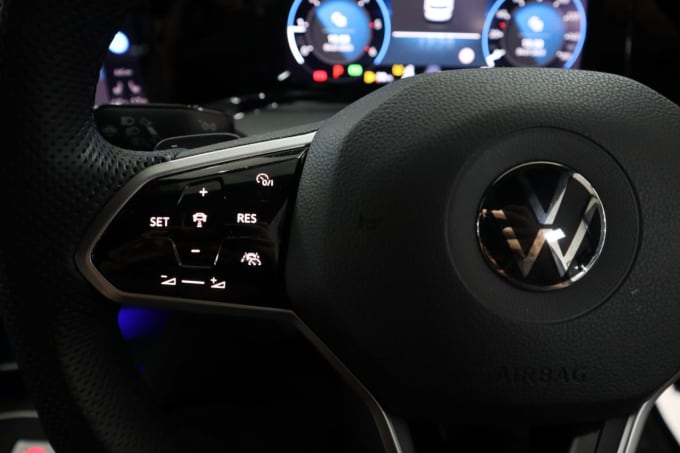 2025 Volkswagen Golf