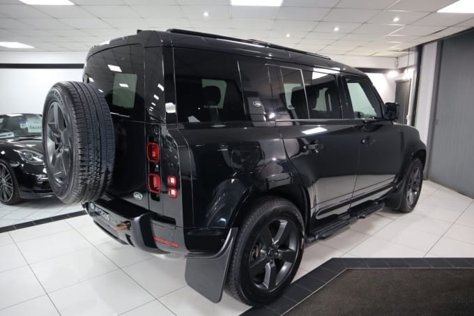 2025 Land Rover Defender
