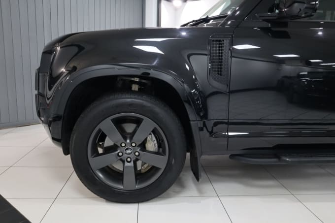 2025 Land Rover Defender
