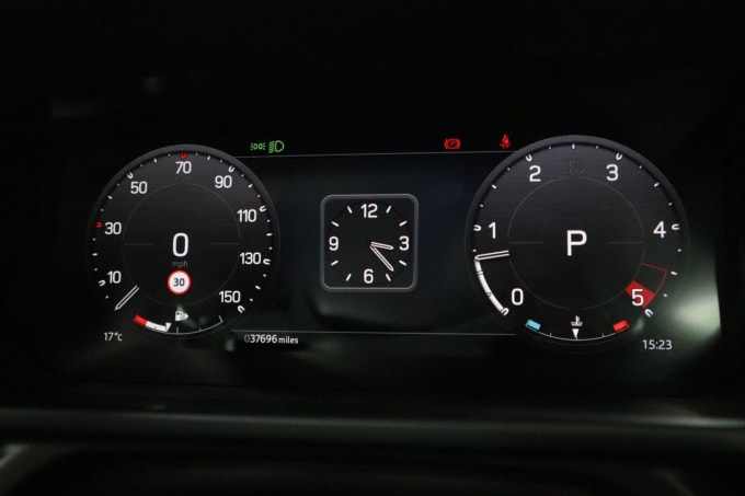 2025 Land Rover Defender