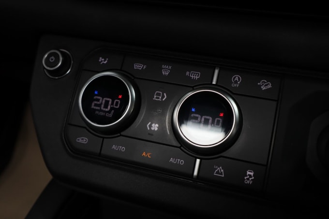 2025 Land Rover Defender