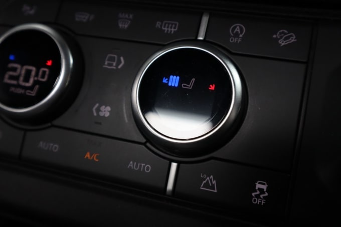 2025 Land Rover Defender