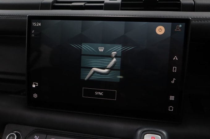 2025 Land Rover Defender