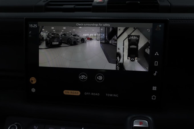 2025 Land Rover Defender