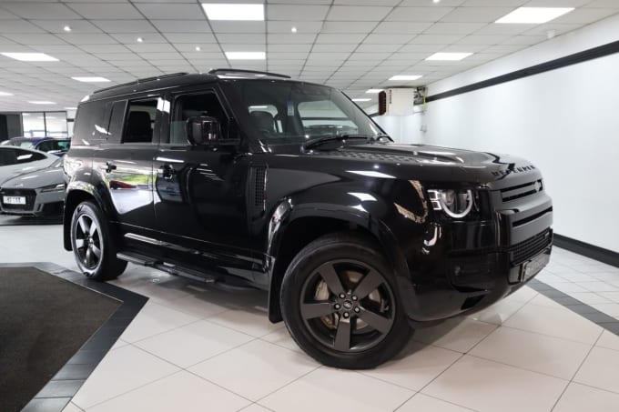 2025 Land Rover Defender