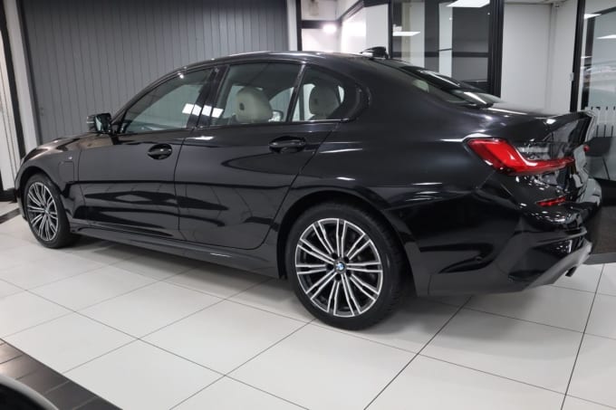 2025 BMW 3 Series