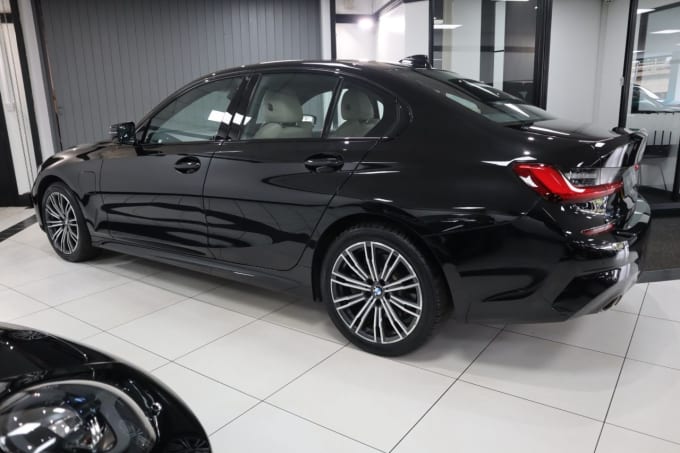 2025 BMW 3 Series