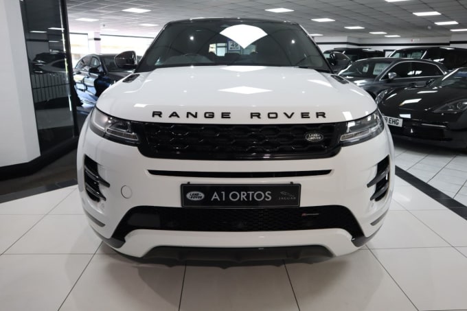 2025 Land Rover Range Rover Evoque