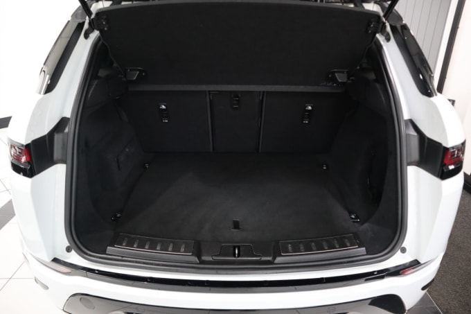 2025 Land Rover Range Rover Evoque