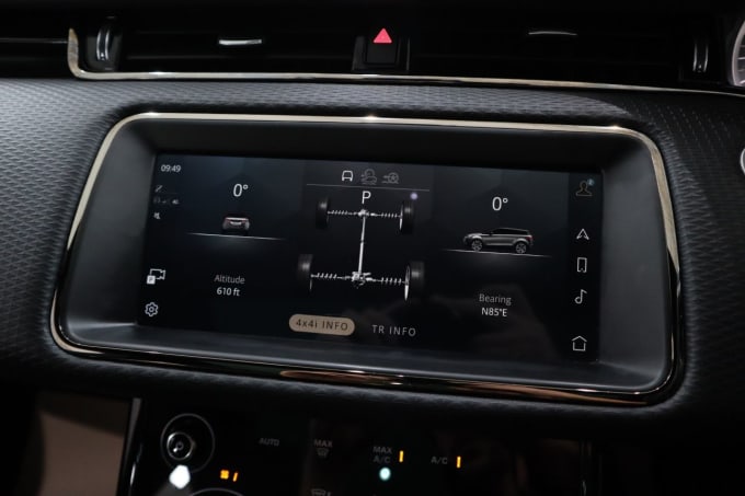 2025 Land Rover Range Rover Evoque