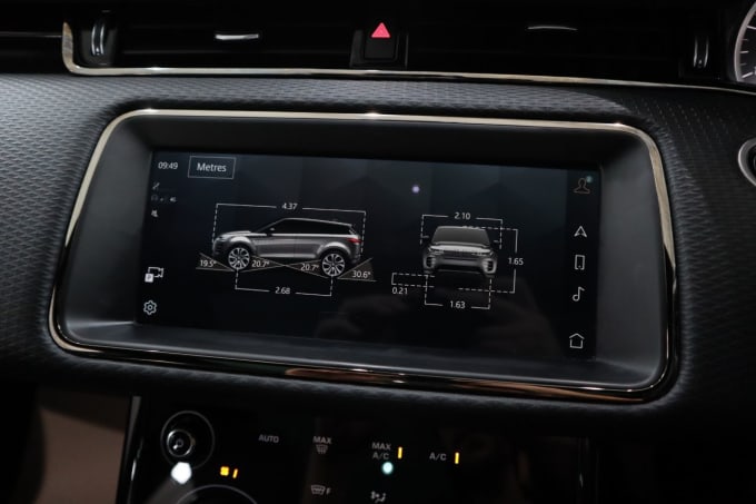 2025 Land Rover Range Rover Evoque