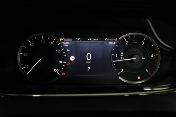 2025 Land Rover Range Rover Evoque