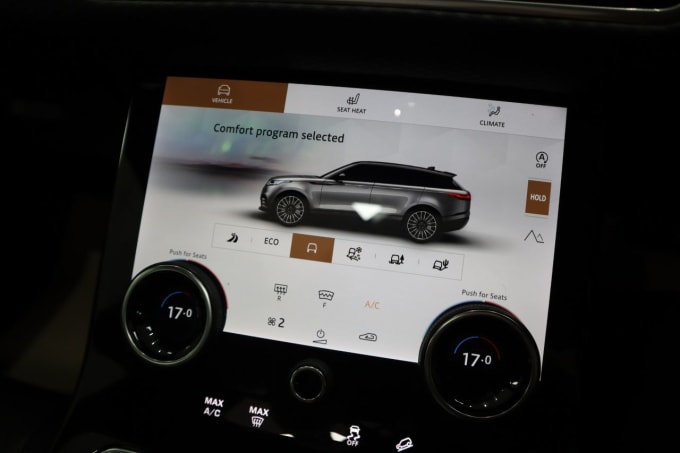 2025 Land Rover Range Rover Velar