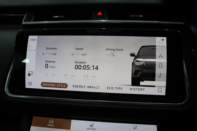 2025 Land Rover Range Rover Velar