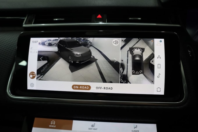 2025 Land Rover Range Rover Velar