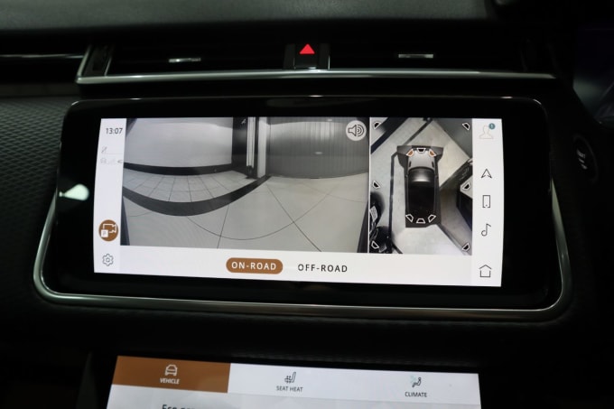 2025 Land Rover Range Rover Velar