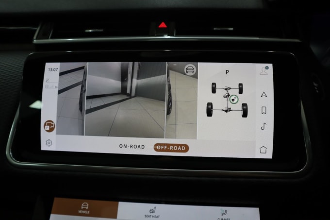 2025 Land Rover Range Rover Velar