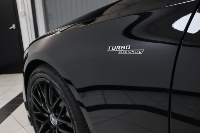 2025 Mercedes-benz C-class